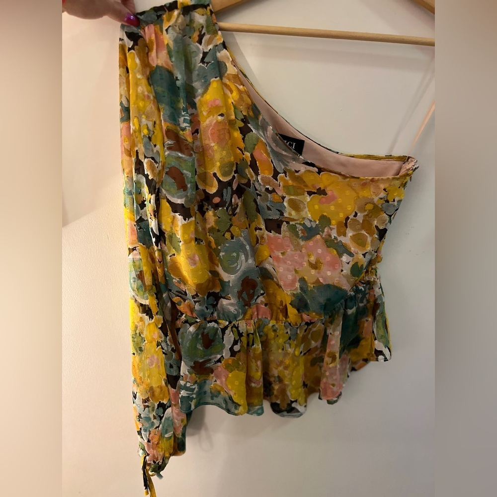 Vici Floral One-Shoulder Top M GUC